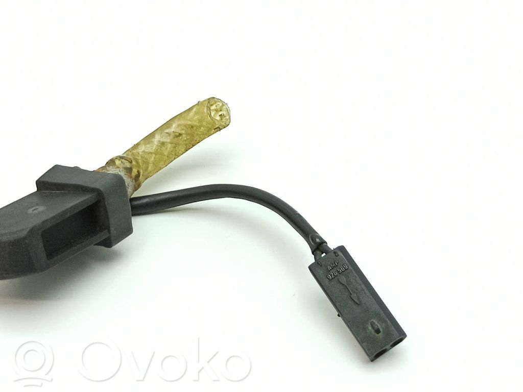 BMW 7 E23 Windshield washer spray nozzle 