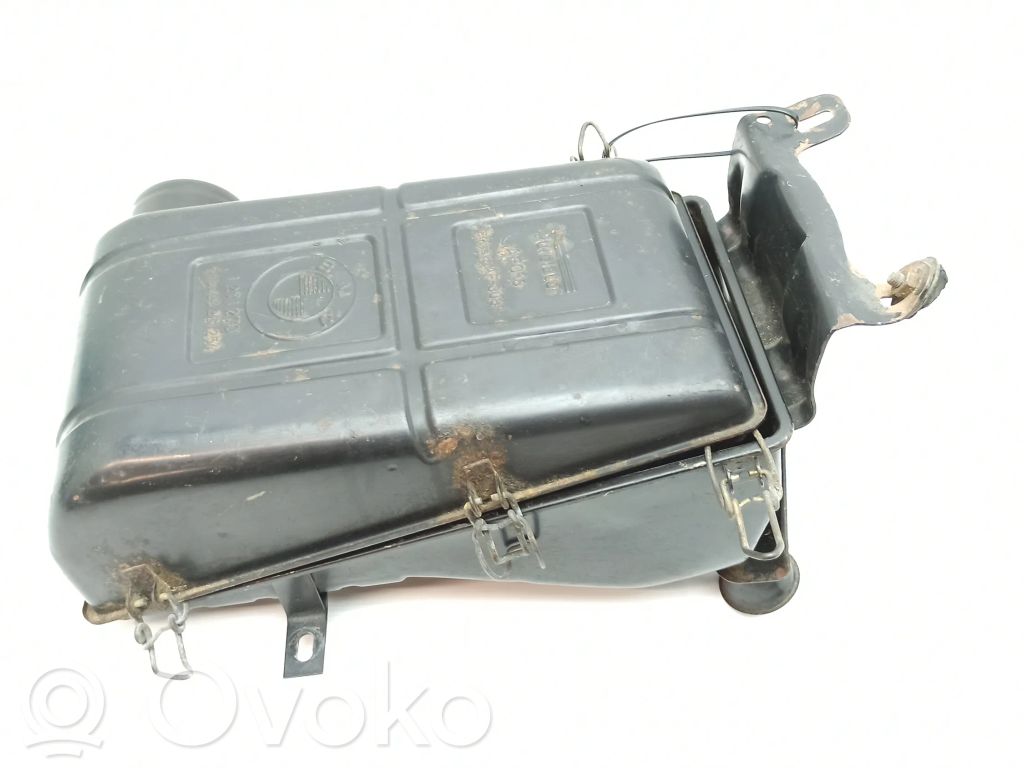 BMW 7 E23 Air filter box 
