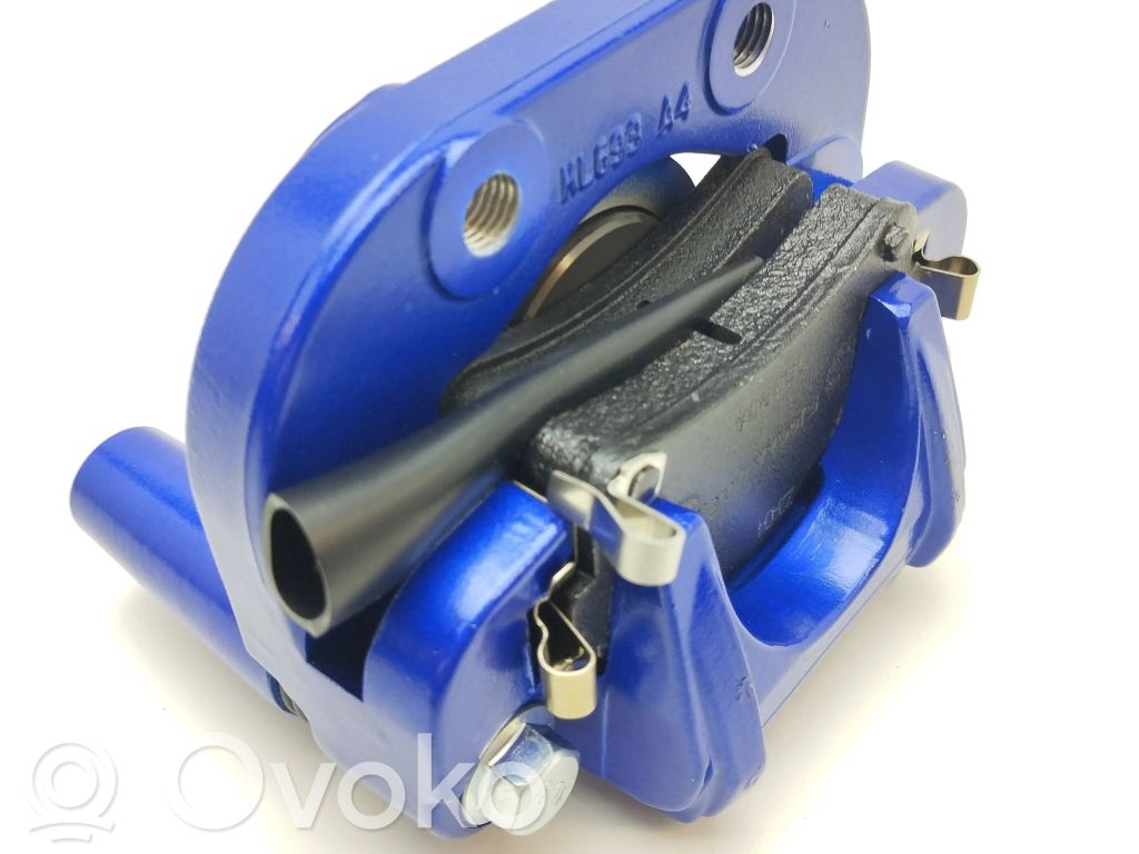 Front brake caliper   6AR064