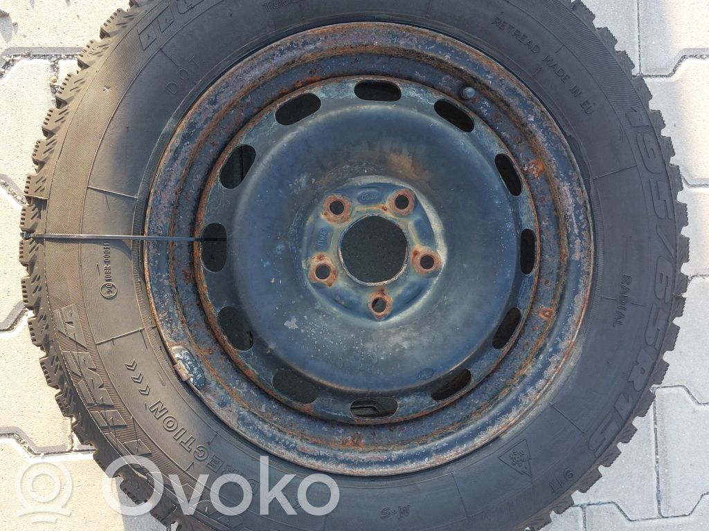 R15 spare wheel