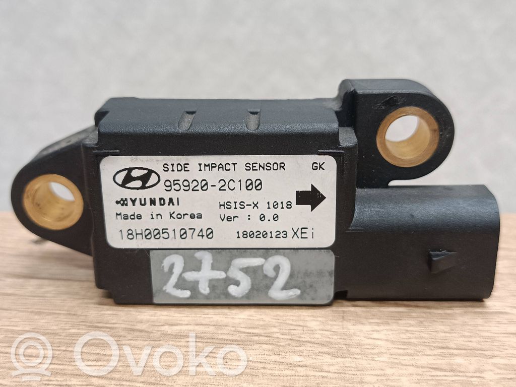 Hyundai Coupe Airbagsensor Crashsensor Drucksensor 