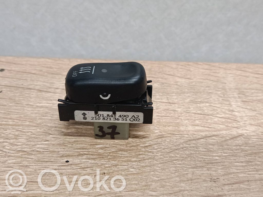 Mercedes-Benz E W210 Датчик удара надувных подушек 