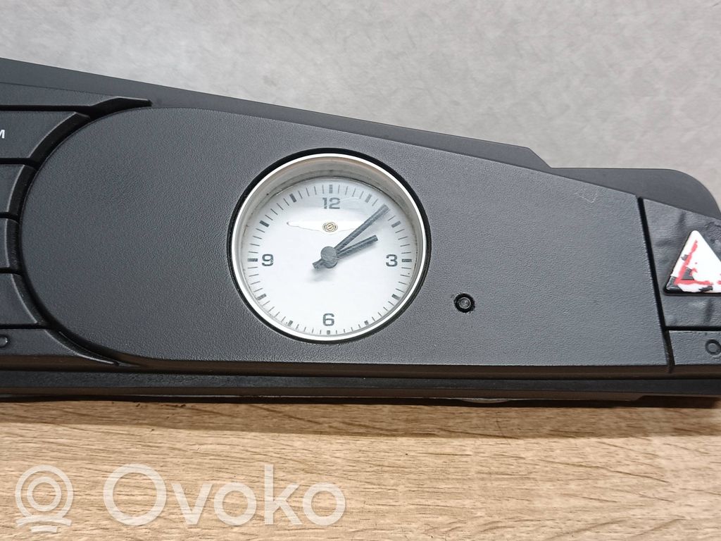 Chrysler Pacifica Clock 