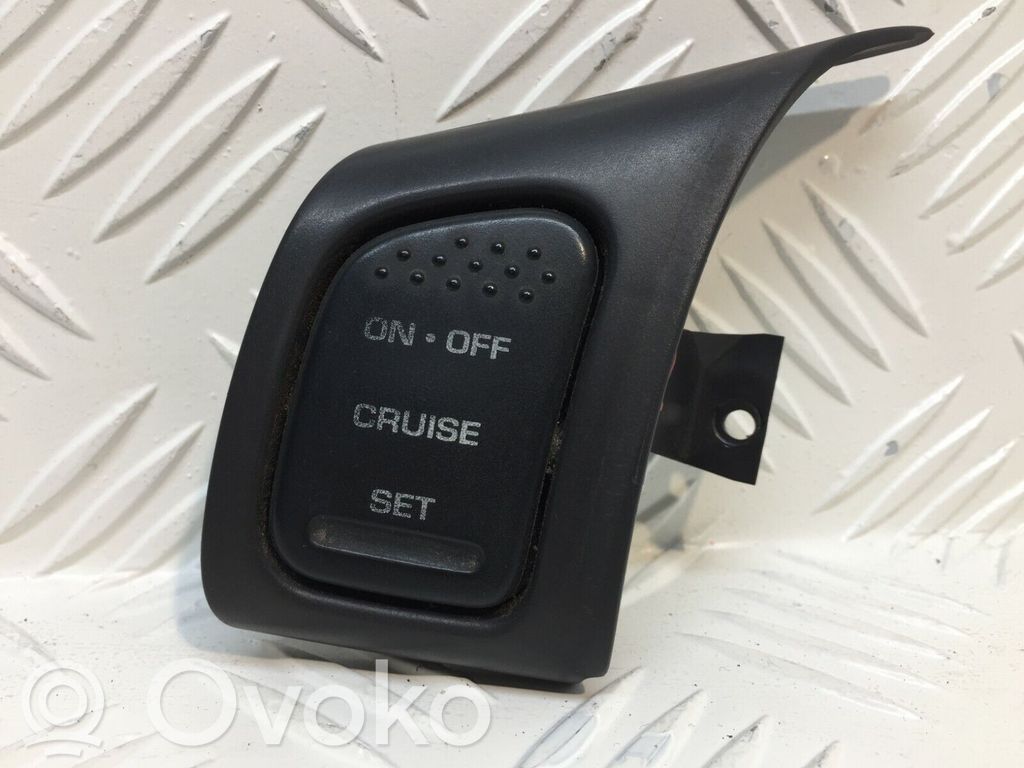 Jeep Grand Cherokee (WJ) Steering wheel buttons/switches 