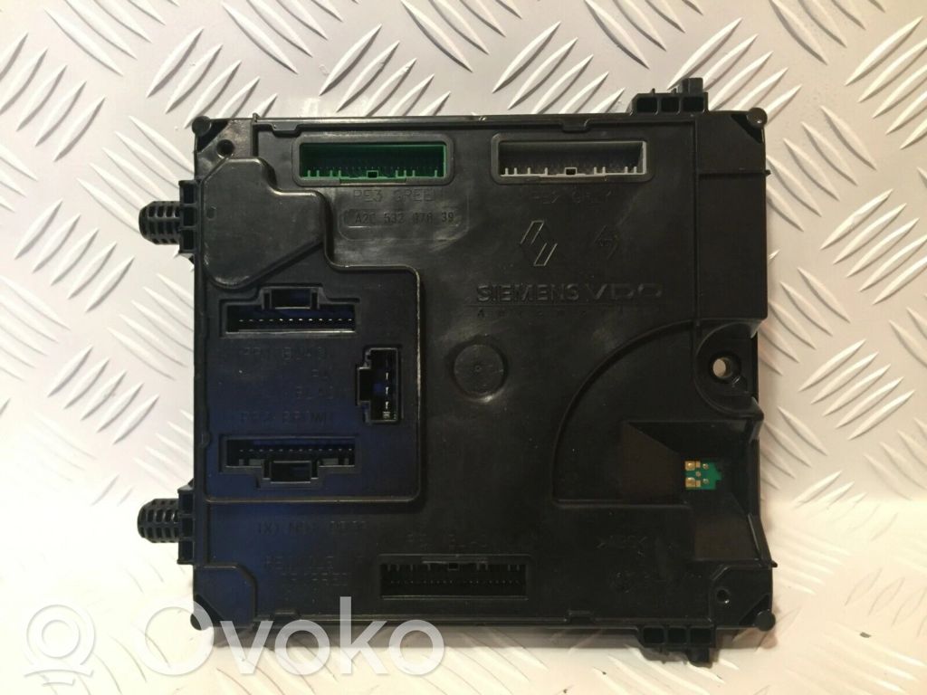 Renault Laguna III Comfort/convenience module 