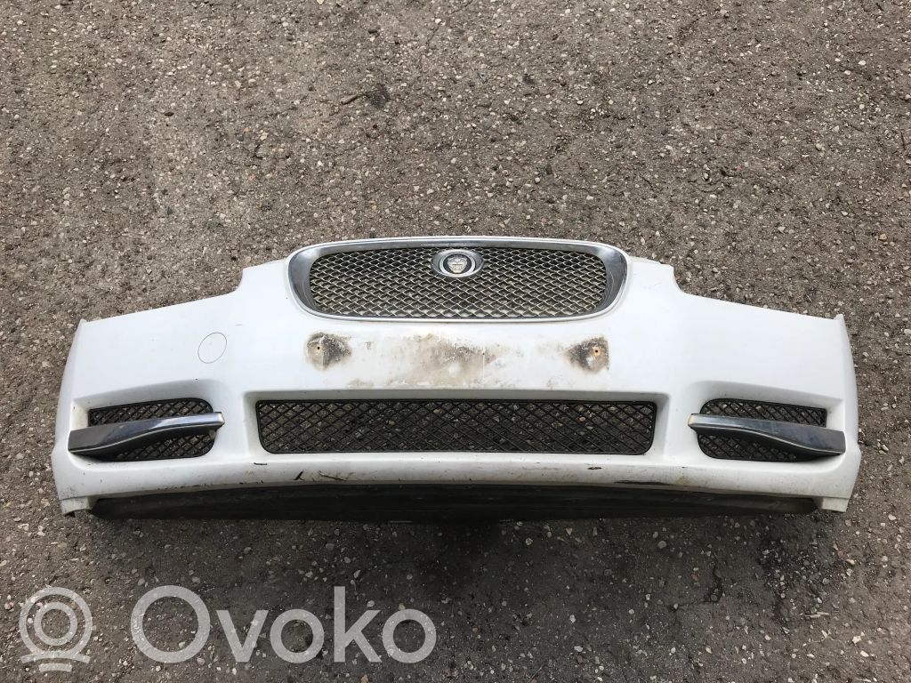Jaguar XF X250 Zderzak przedni 
