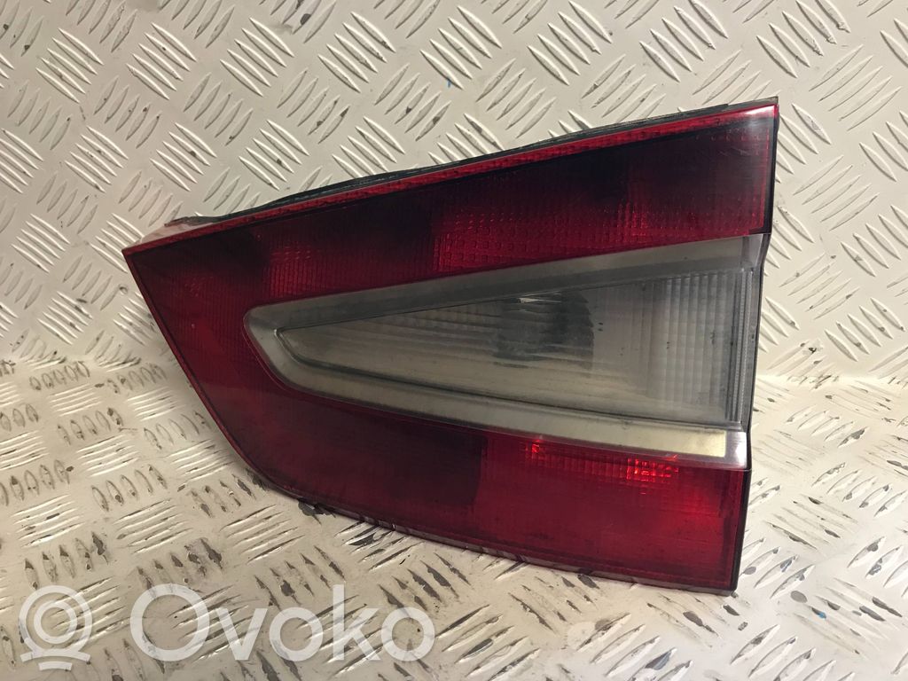 Ford Galaxy Takaluukun takavalot 