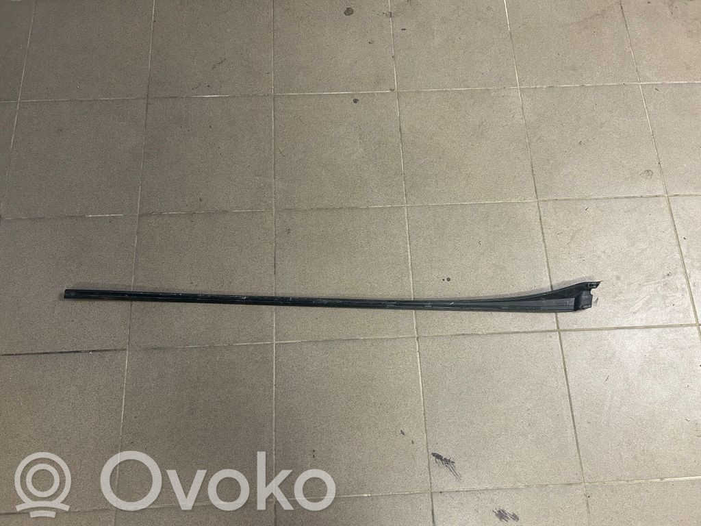 Ford S-MAX Front door windshield rail 