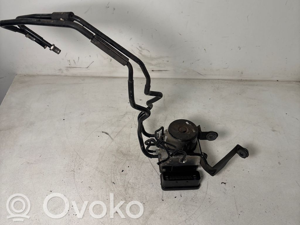 Volvo V40 Cross country Bomba de ABS 