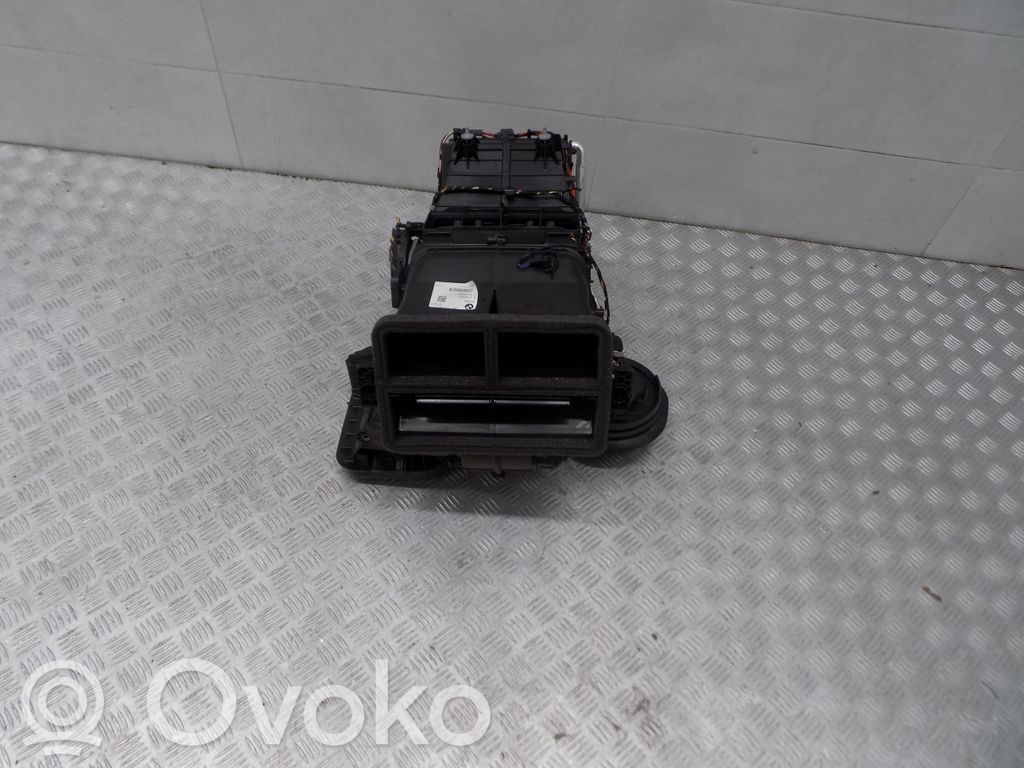 BMW 1 F40 Interior heater climate box assembly 