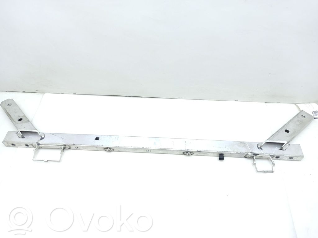 Panel mocowania chłodnicy / góra   31690552