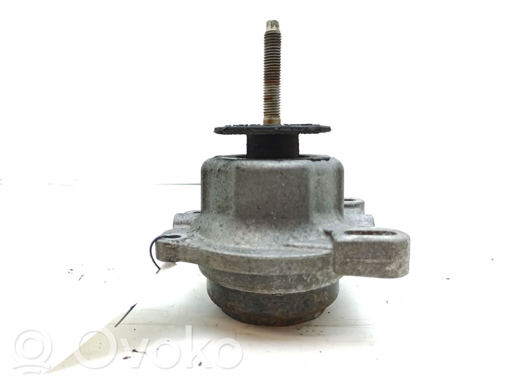 Ford Transit Engine mount bracket 