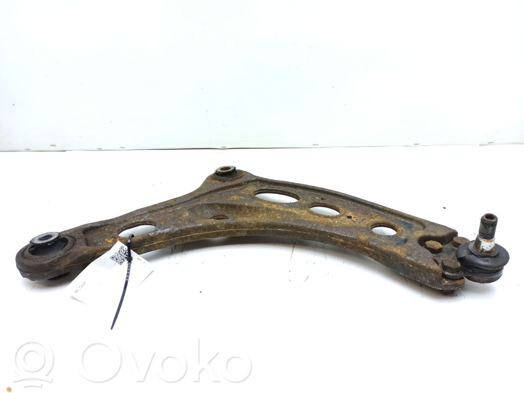Opel Vivaro Вилы 