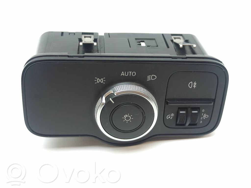 Mercedes-Benz Sprinter W907 W910 Interruptor de luz 