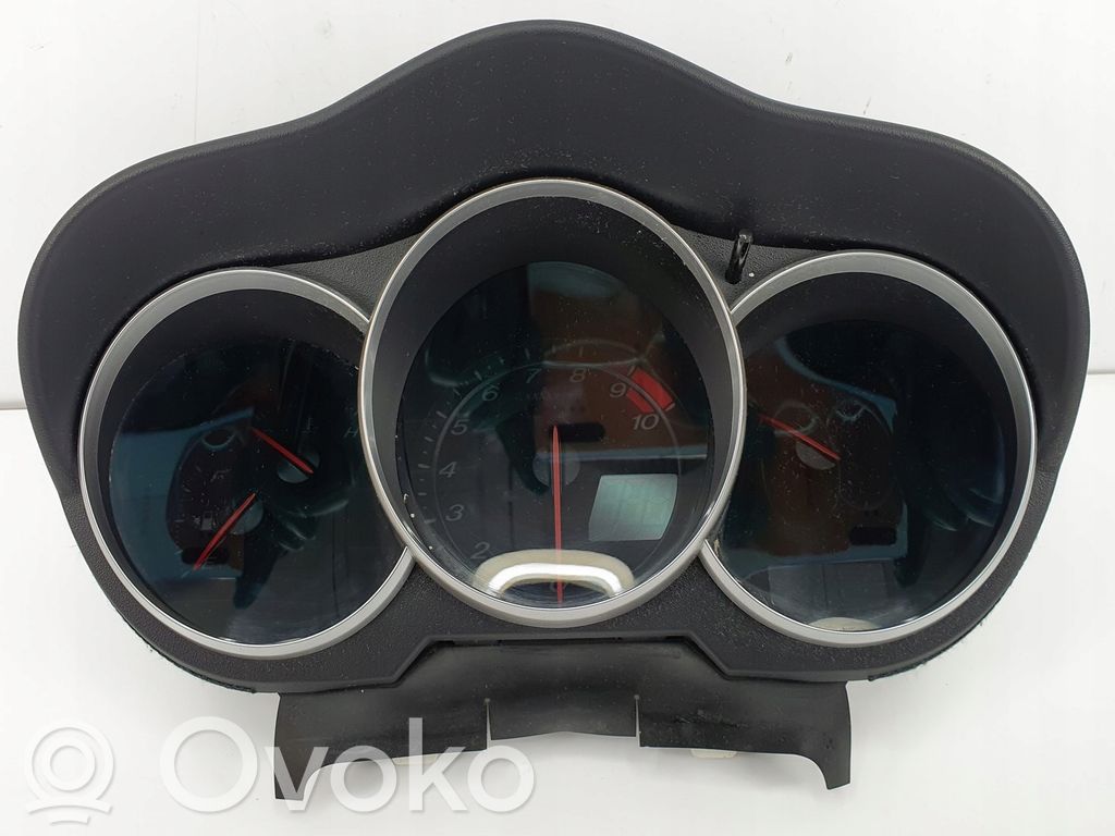 Mazda RX8 Speedometer (instrument cluster) 