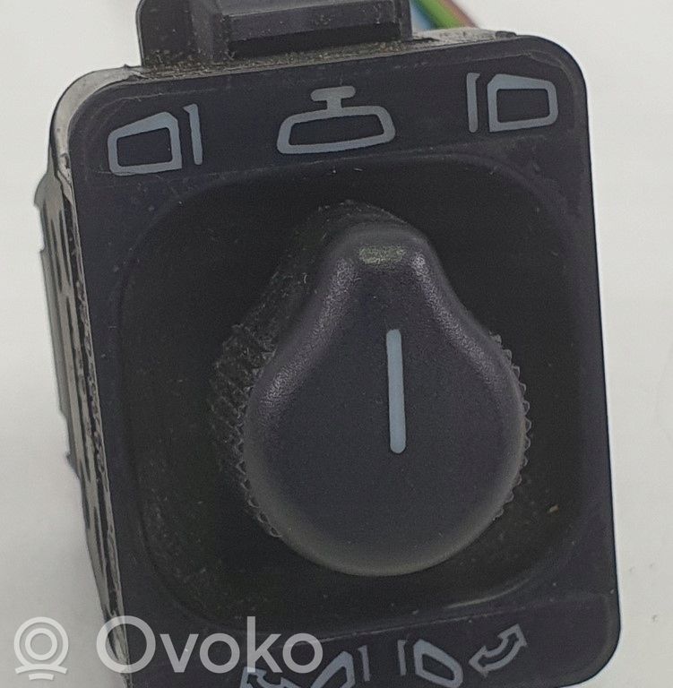 Mercedes-Benz S W140 Interruptor del espejo lateral 
