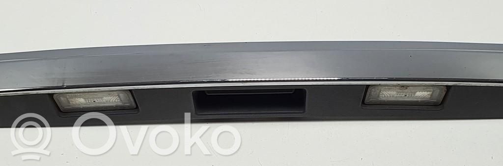 Mercedes-Benz B W246 W242 Uchwyt / Rączka zewnętrzna otwierania klapy tylnej / bagażnika 