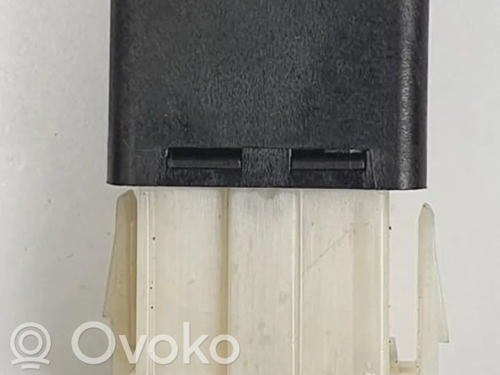 Volvo S90, V90 Muu rele 