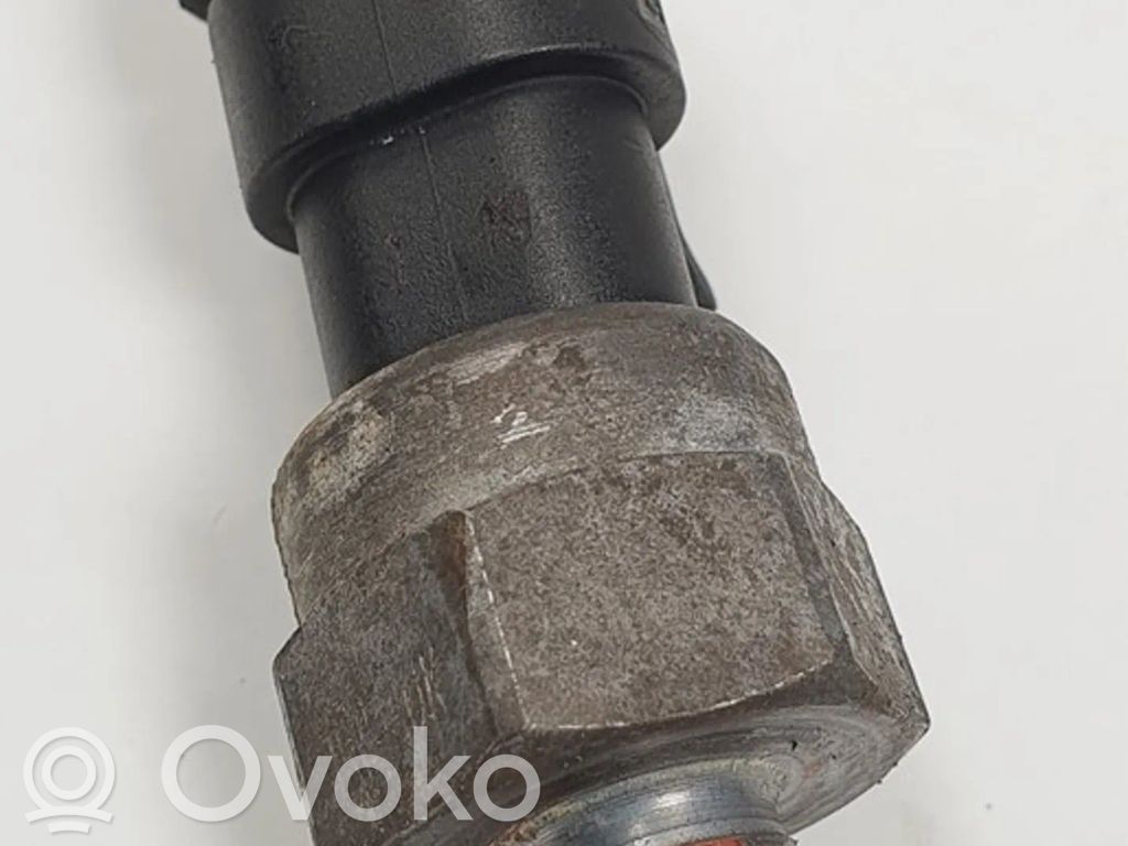 Opel Adam Włącznik / Czujnik świateł cofania 