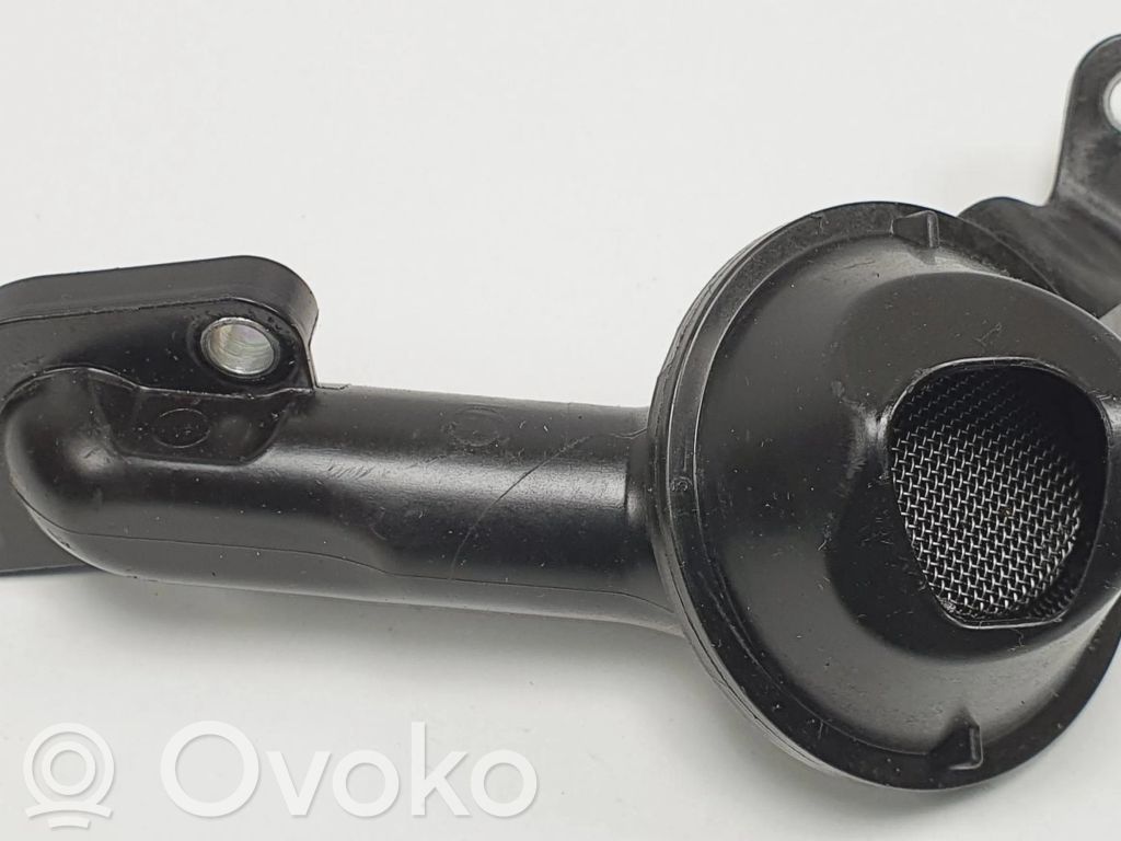 Audi A4 S4 B5 8D Öljypumppu 