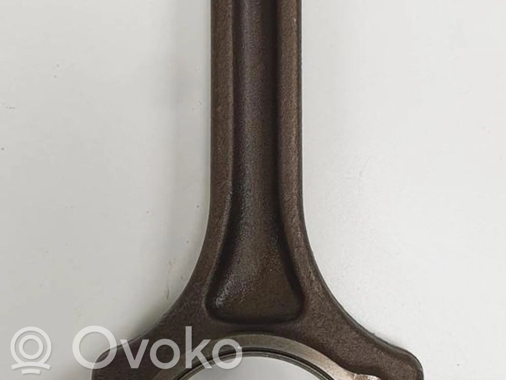 Pistón con biela   GU31