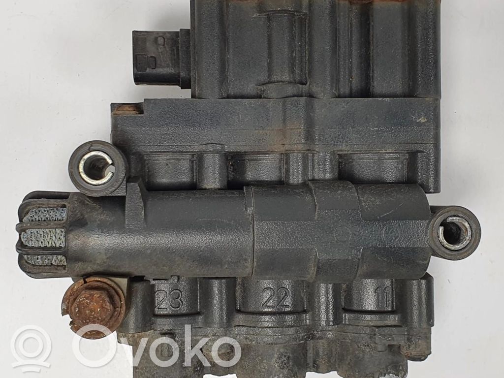 Inny element zawieszenia przedniego   A0013271325