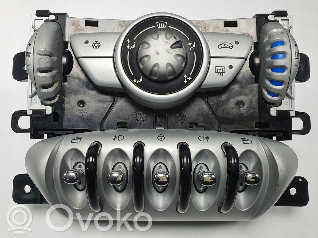 Volvo V70 Climate control unit 