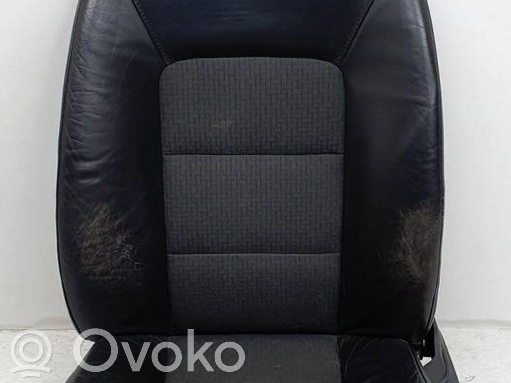 Volvo V70 Fotel przedni kierowcy 