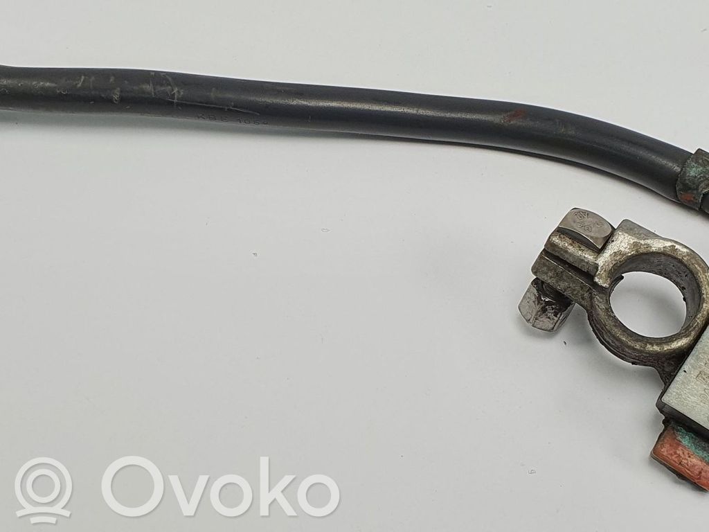 Cable positivo (batería)   CV2T10C679BD