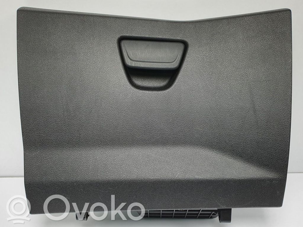 Ford B-MAX Daiktadėžė 