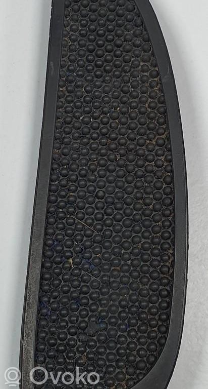 Jaguar S-Type Glove box 