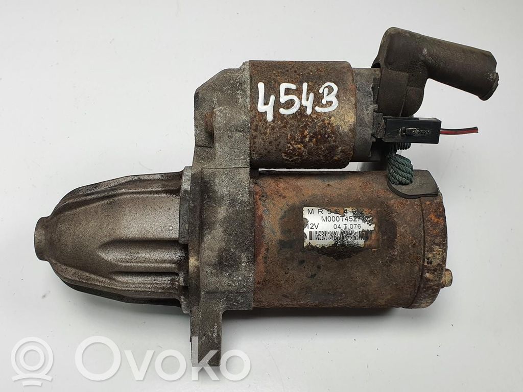 Motor de arranque   MR994922