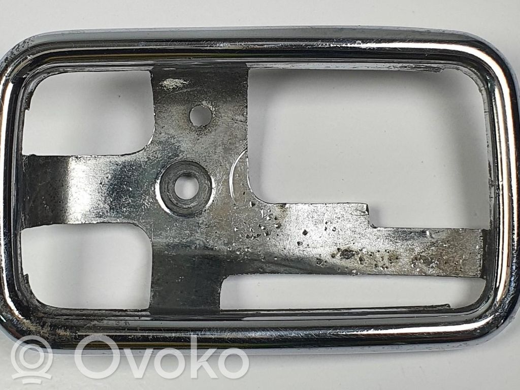 Mercedes-Benz COMPAKT W115 Copertura per maniglia portiera anteriore