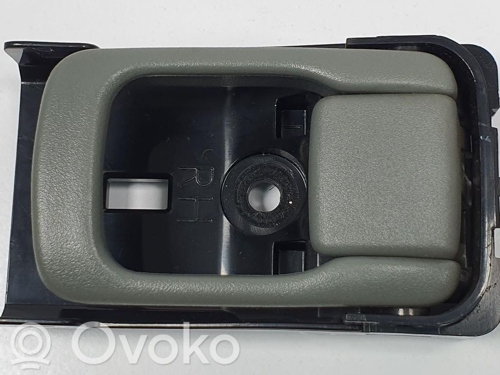 Nissan Micra Poignée inférieure de porte avant