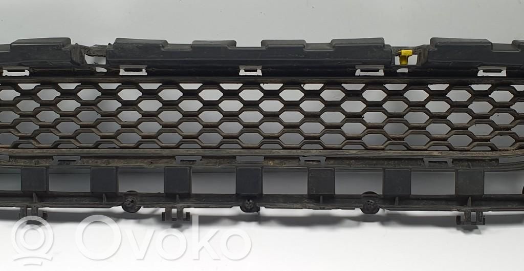 Jaguar XF X260 Kratka dolna zderzaka przedniego 