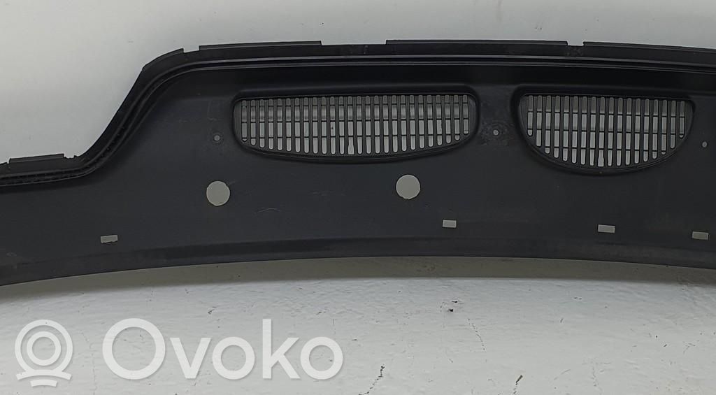 Ford C-MAX I Moldura del limpia