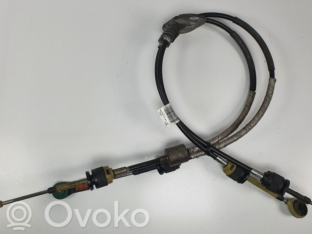 Ford Focus Gear shift cable linkage 