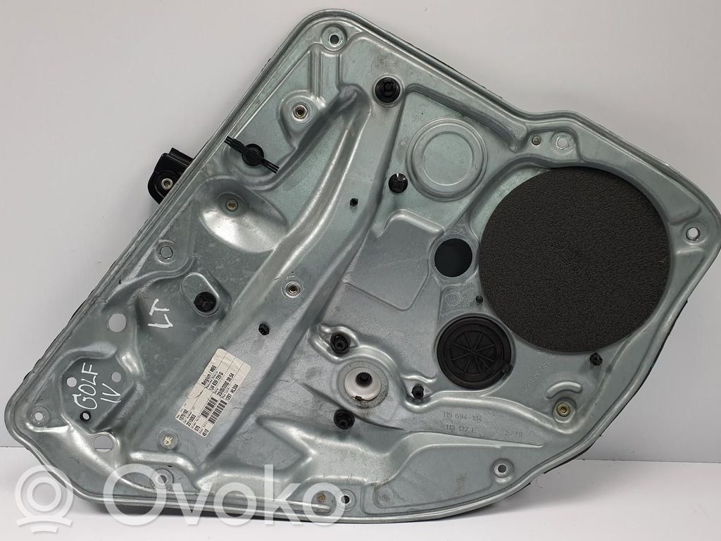 Volkswagen Golf IV Alzacristalli della portiera posteriore con motorino
