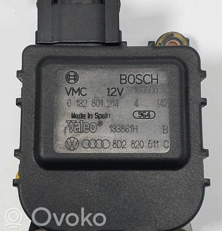 Volkswagen Golf IV Actuator/motor clapetă debit aer A/C 