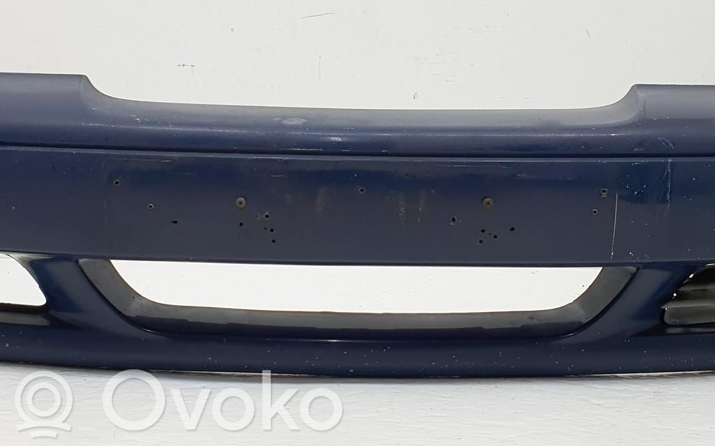 Volvo S70  V70  V70 XC Zderzak przedni 