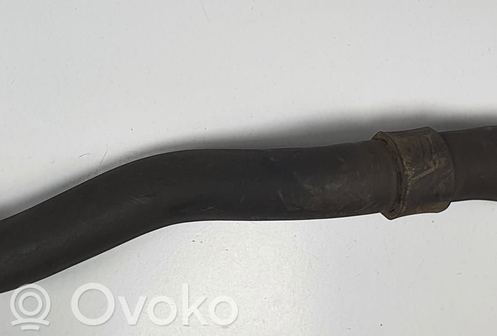Engine coolant pipe/hose