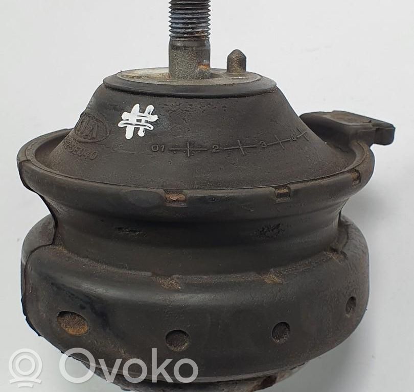KIA Sorento Engine mount vacuum valve 