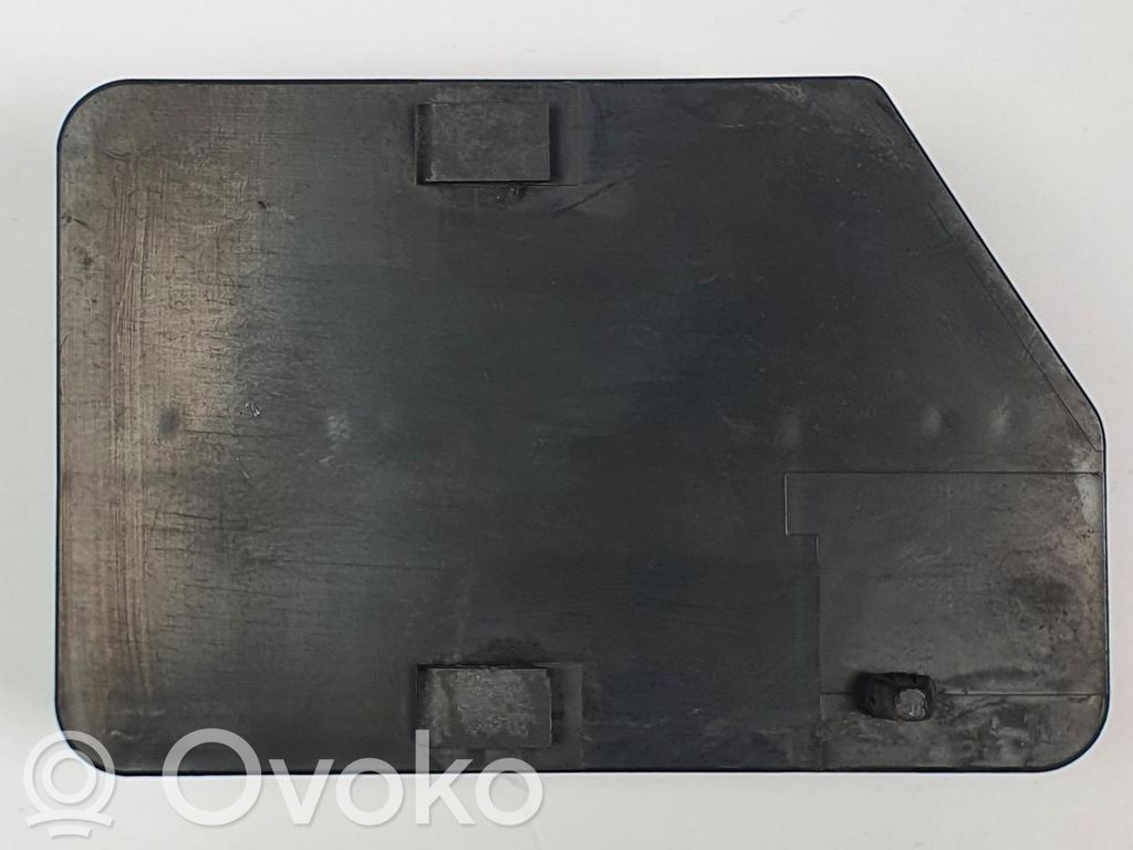 Audi A4 S4 B6 8E 8H Muu ulkopuolen osa 
