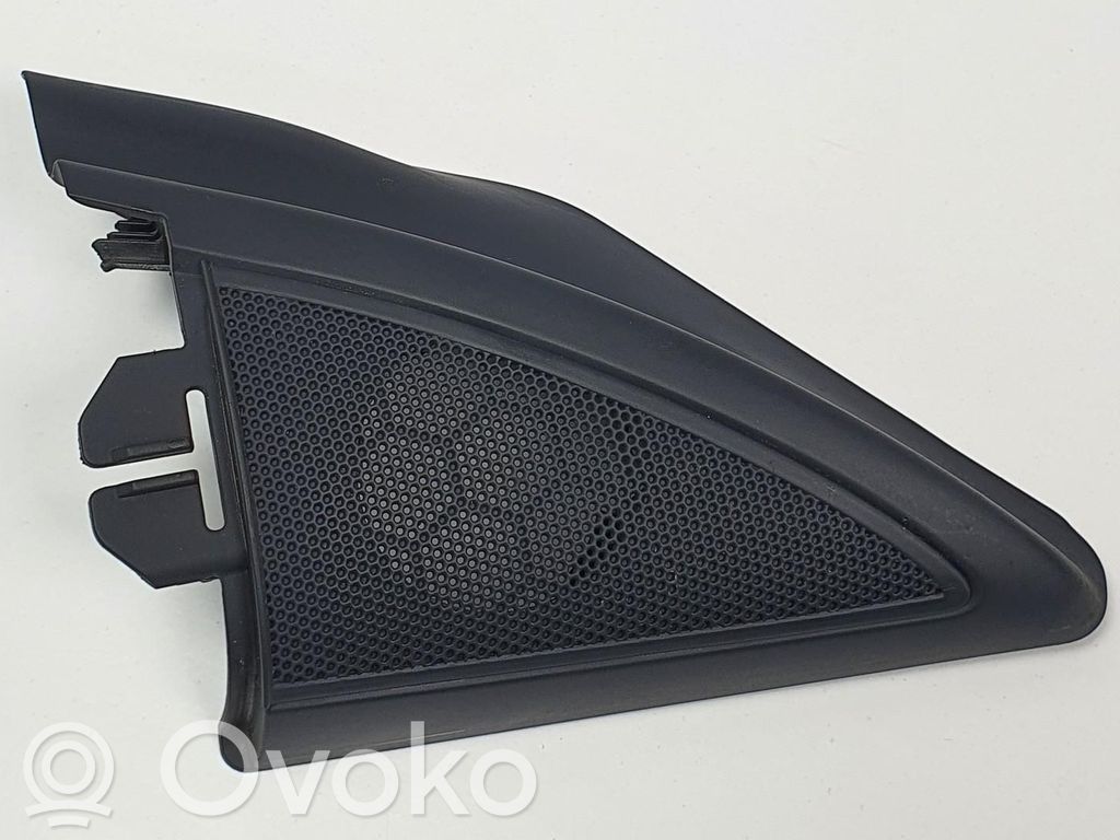 Audi A4 S4 B6 8E 8H Maskownica głośnika drzwi przednich 