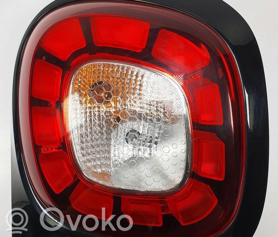 Smart ForFour II W453 Lampă spate în caroserie 
