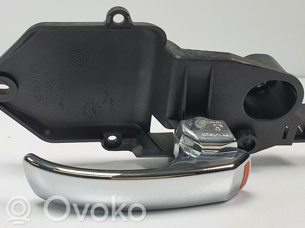 Etuoven ulkokahva   607048DX,607048DX
