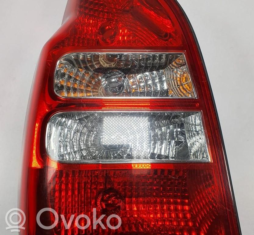 Hyundai Terracan Luci posteriori