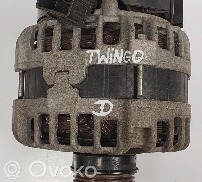 Renault Twingo III Generator/alternator 