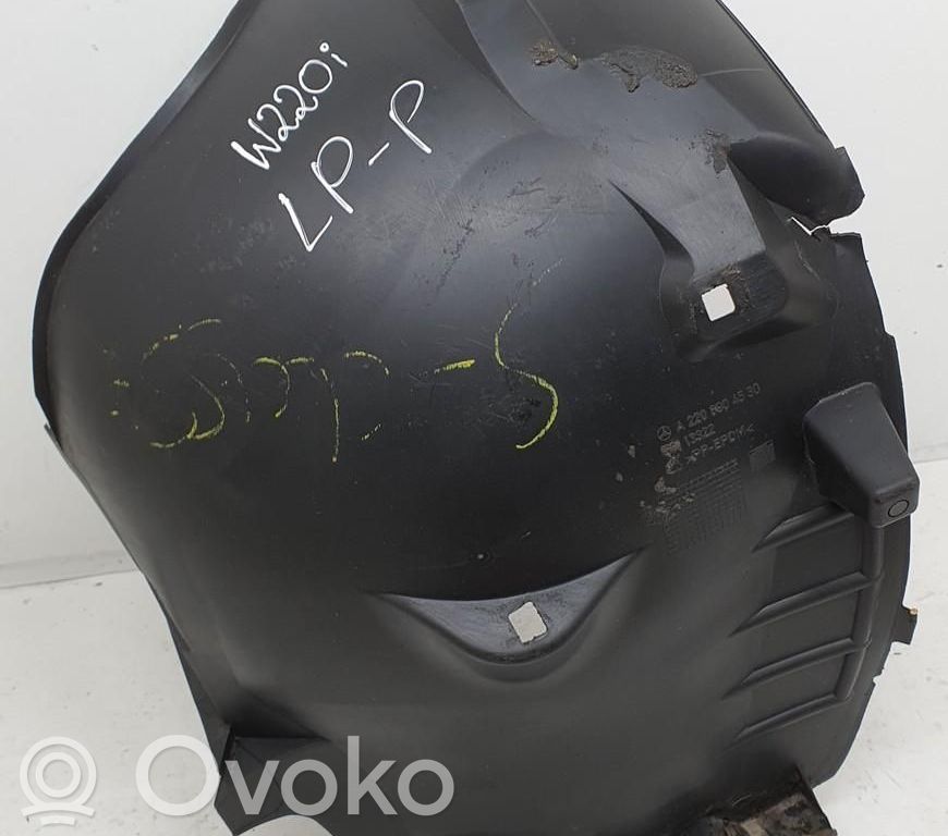 Mercedes-Benz S W220 Rivestimento paraspruzzi passaruota anteriore