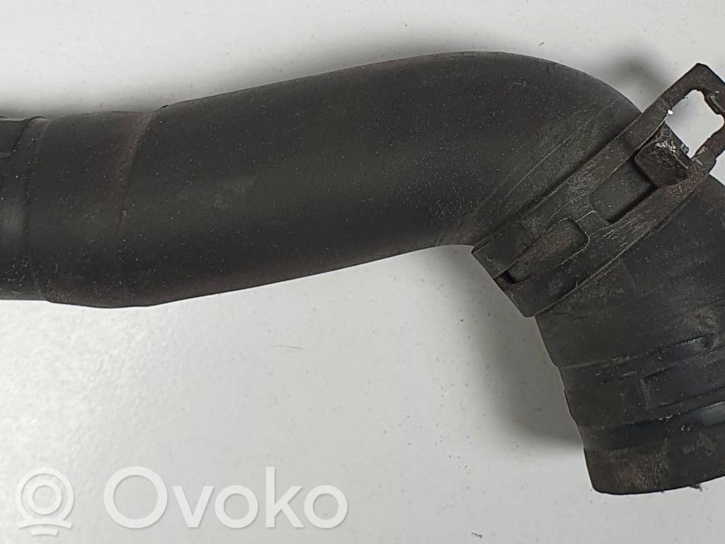 Audi A4 S4 B5 8D Przewód / Wąż chłodnicy